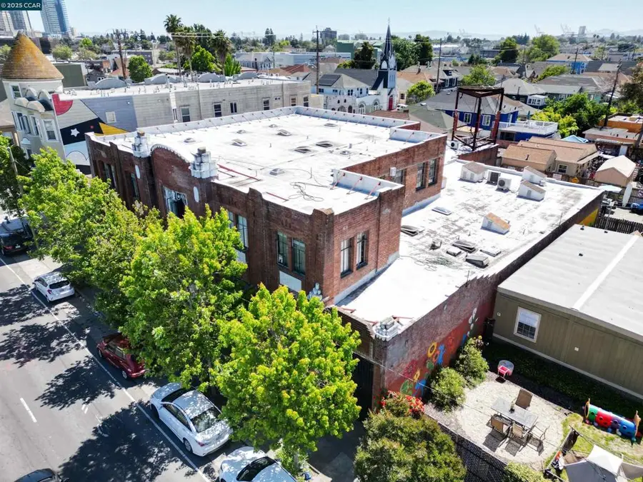 2521 San Pablo Ave, Oakland, CA 94612 - #3