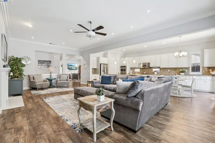 5672 Arcadia Circle, Discovery Bay, CA 94505 - Image #3