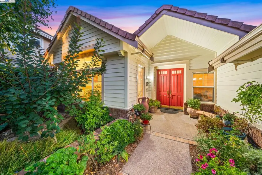 444 Cabonia Ct, Pleasanton, CA 94566 - Image #2
