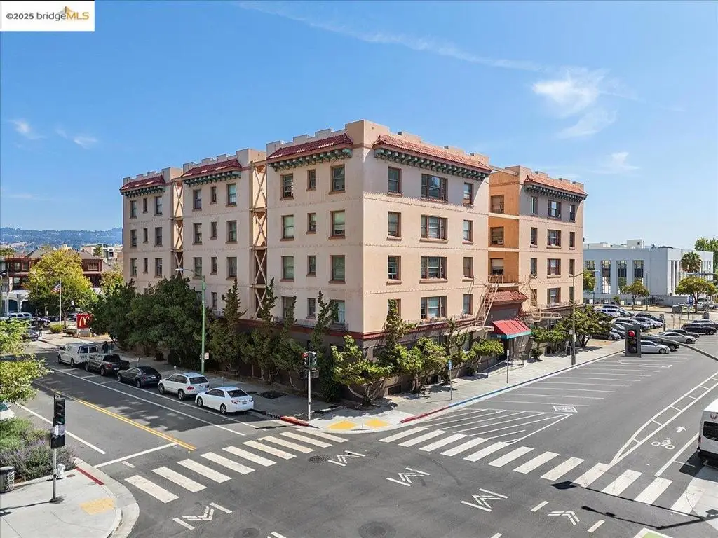 184 13th St, Oakland, CA 94612 - #1
