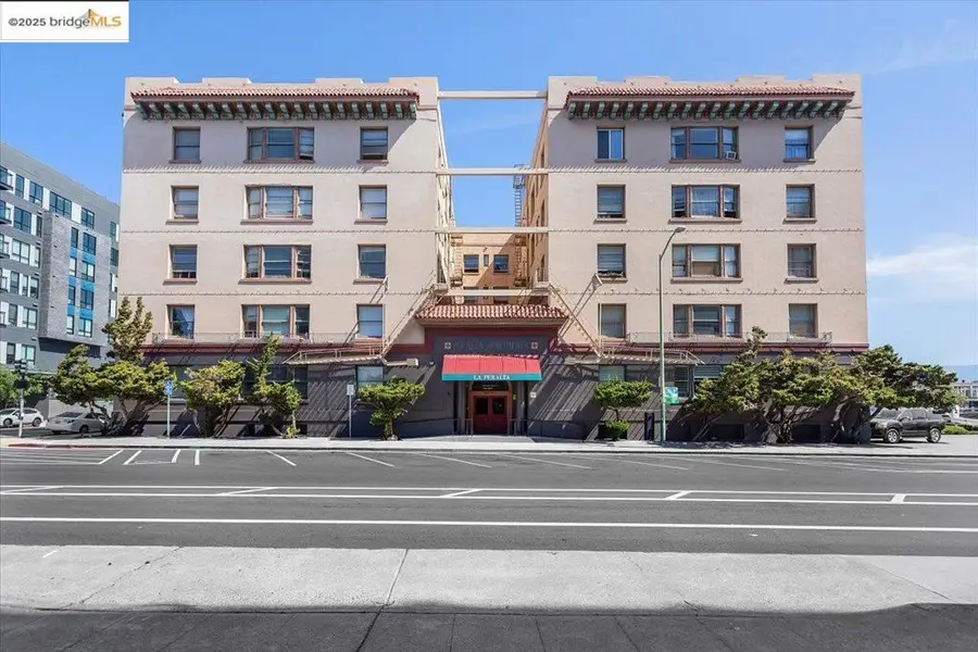 184 13th St, Oakland, CA 94612 - #3