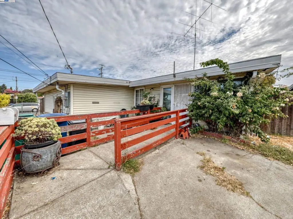 27628 Pensacola Way, Hayward, CA 94544 - Image #1