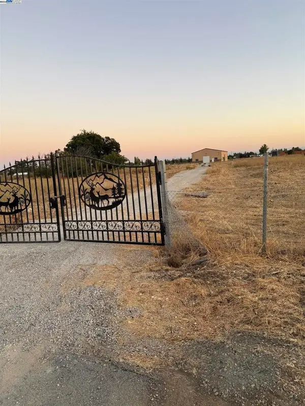 303 Blaine Lane, Knightsen, CA 94548