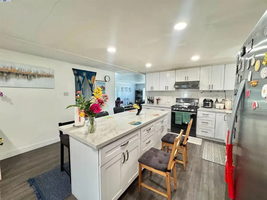 262 Manitoba Green, Fremont, CA 94538 - Image #2