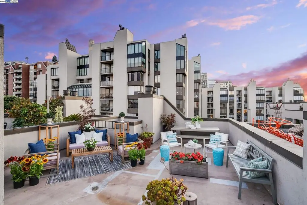 156 Lombard St #28, San Francisco, CA 94111 - Image #1