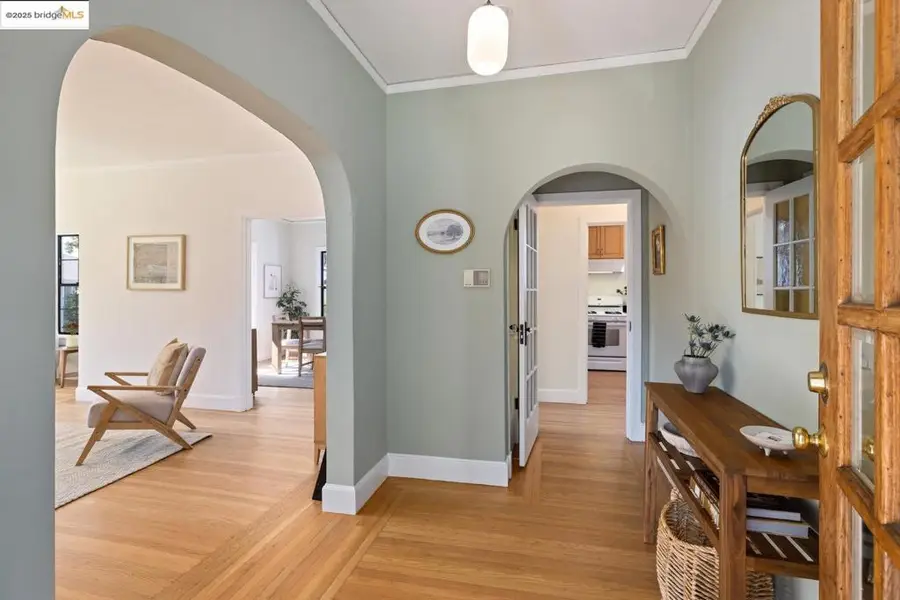 1668 Arch St, Berkeley, CA 94709 - Image #3