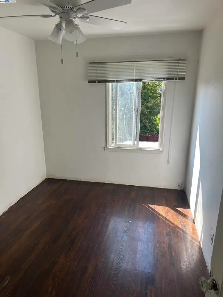5651 Telegraph, Oakland, CA 94609 - #2