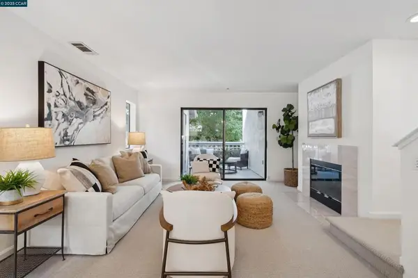 2578 Oak Road #212, Walnut Creek, CA 94597