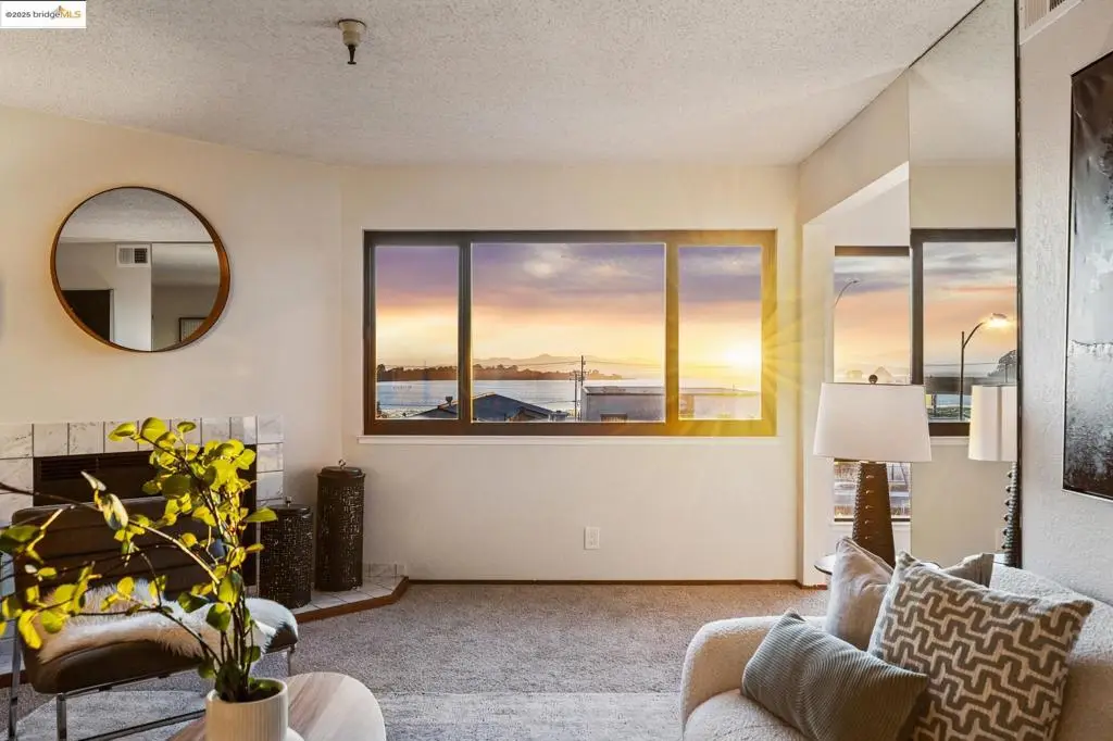 545 Pierce St #1206, Albany, CA 94706 - #1