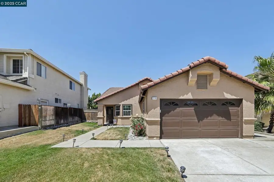 2118 Connie Ln, Oakley, CA 94561 - Image #2