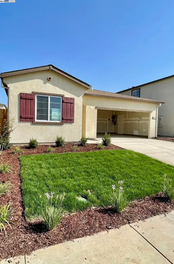 4246 Freemark Ave, Merced, CA 95348 - #1