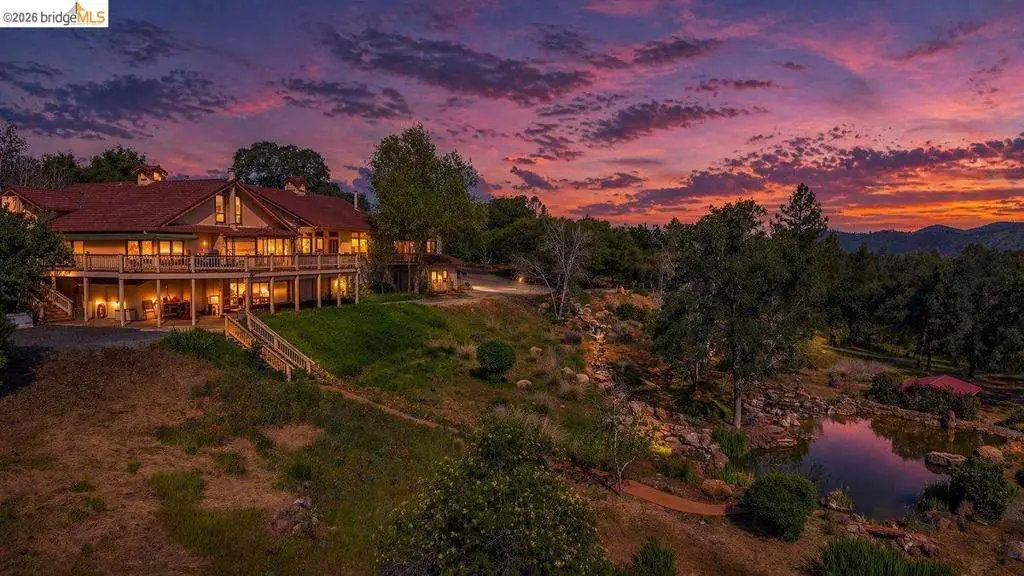 13700 Clements Rd, Groveland, CA 95321 - #1