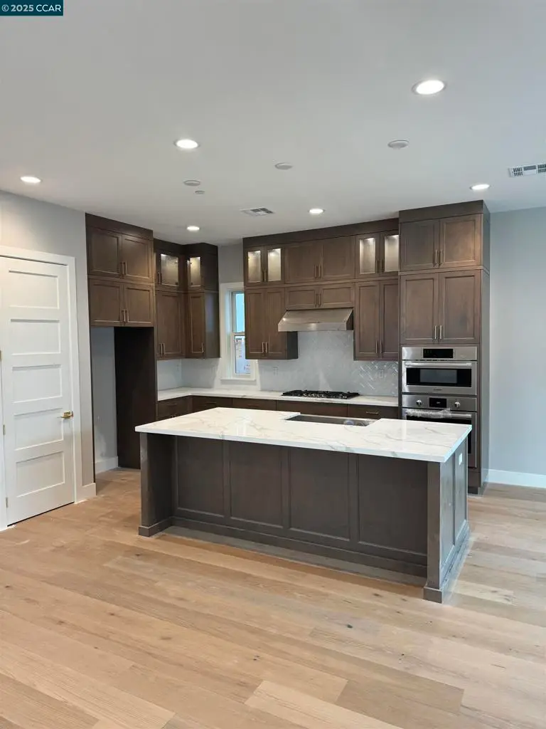 249 Haleena Place, Walnut Creek, CA 94597 - Image #2