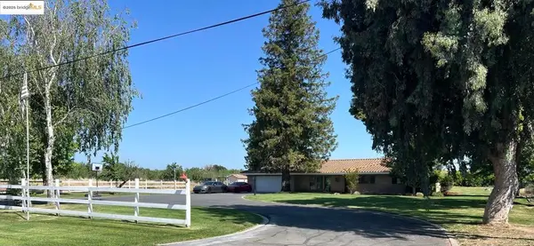 12225 Lone Oak Rd, Waterford, CA 95386