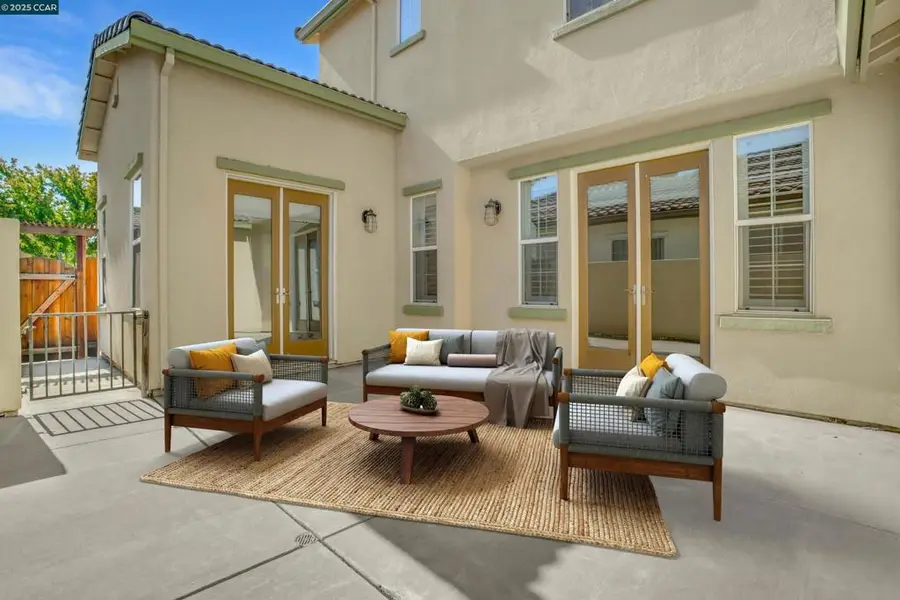 1411 Granite Creek Dr, Patterson, CA 95363 - Image #2