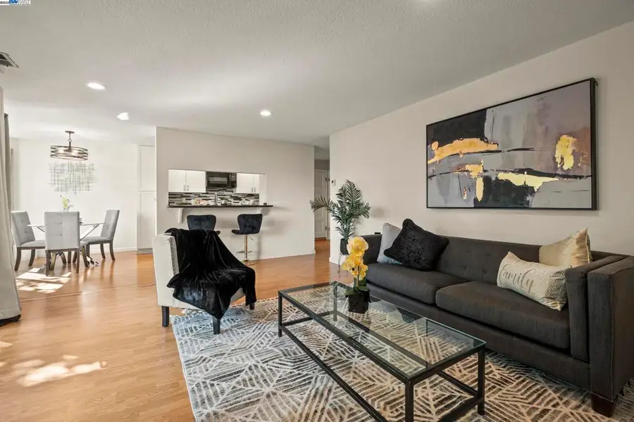 21071 Gary Dr #204, Hayward, CA 94546 - #2