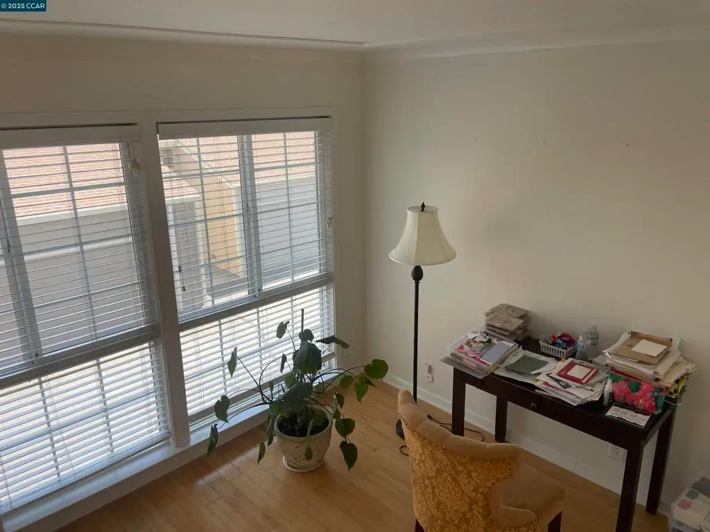 407 Ridgeview Dr, Pleasant Hill, CA 94523 - Image #1