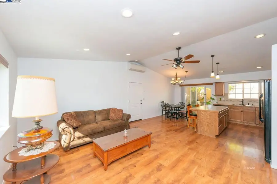 41 Hawthorne St., Weaverville, CA 96093 - Image #3