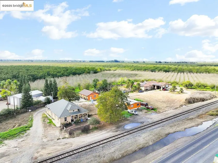 8190 French Camp Dr, Manteca, CA 95336 - Image #3