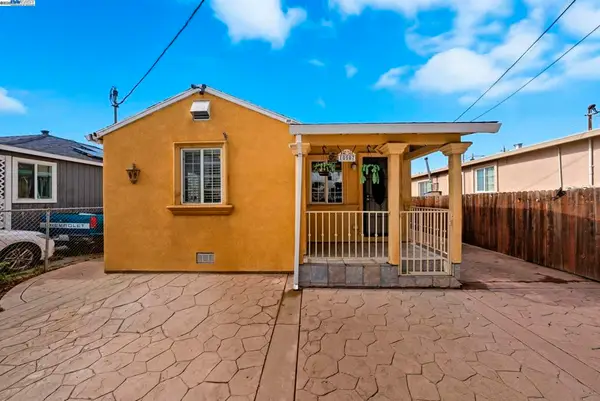 10507 10507 Russet St, Oakland, CA 94603