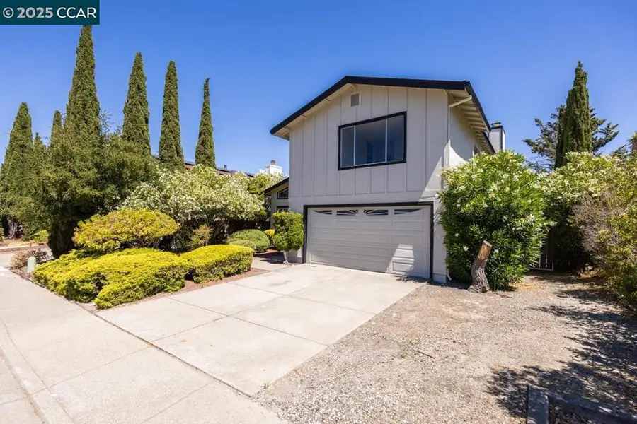 157 Eagle Ct, Hercules, CA 94547 - Image #3