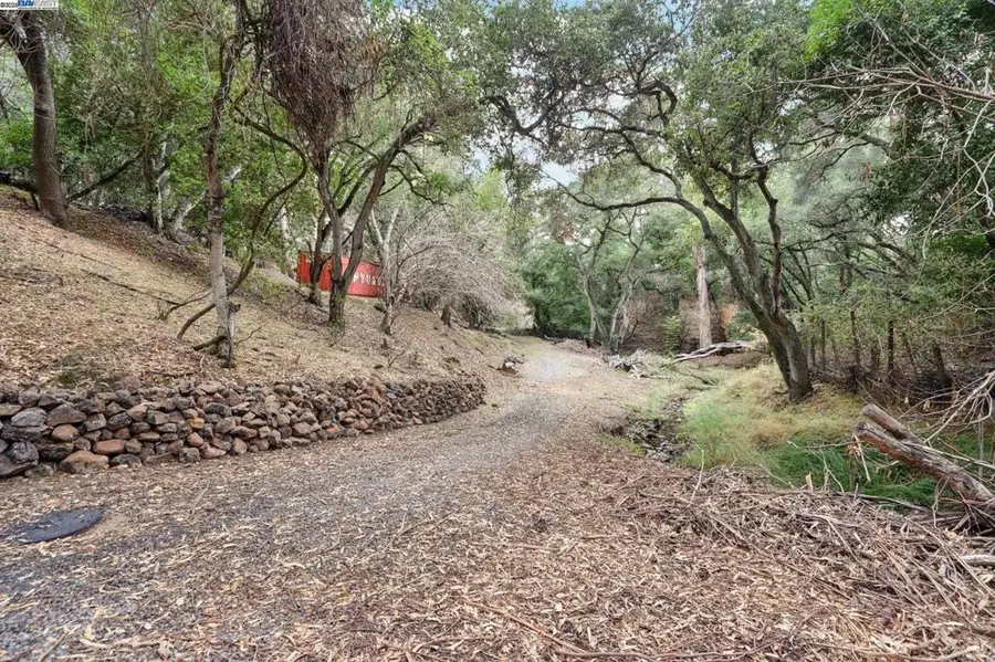 0 Hidden Oaks Dr, Hayward, CA 94541 - Image #2