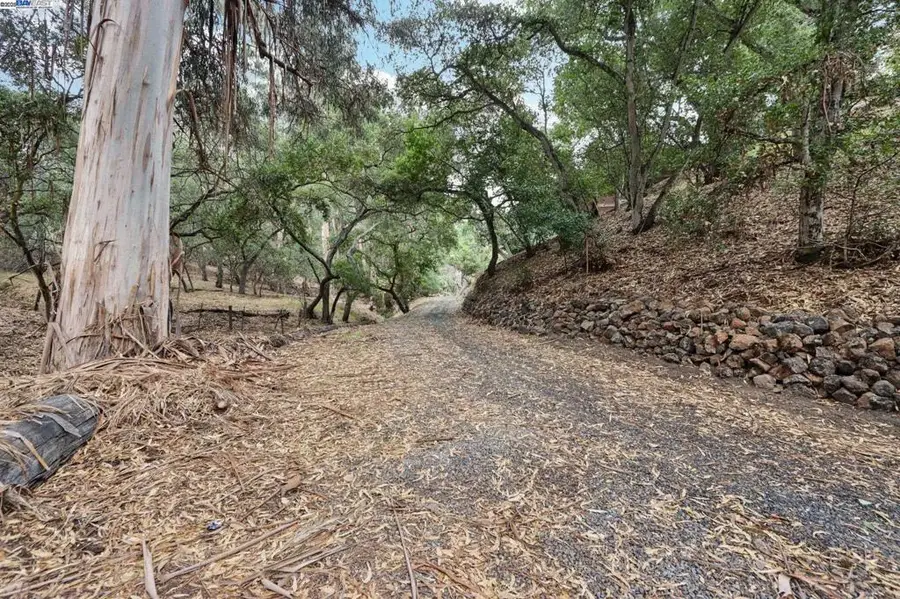 0 Hidden Oaks Dr, Hayward, CA 94541 - Image #3