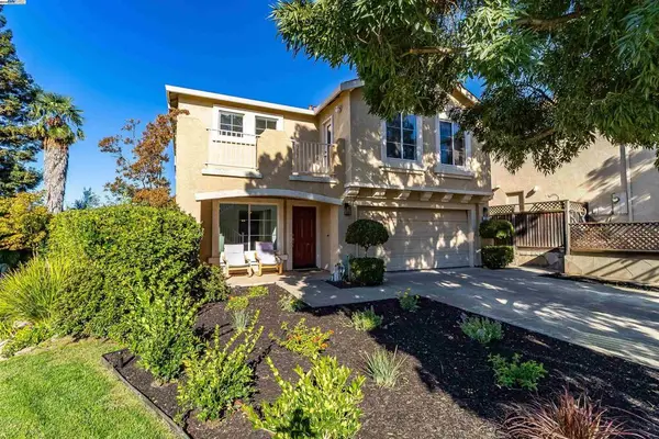 592 Ross Cir, Martinez, CA 94553