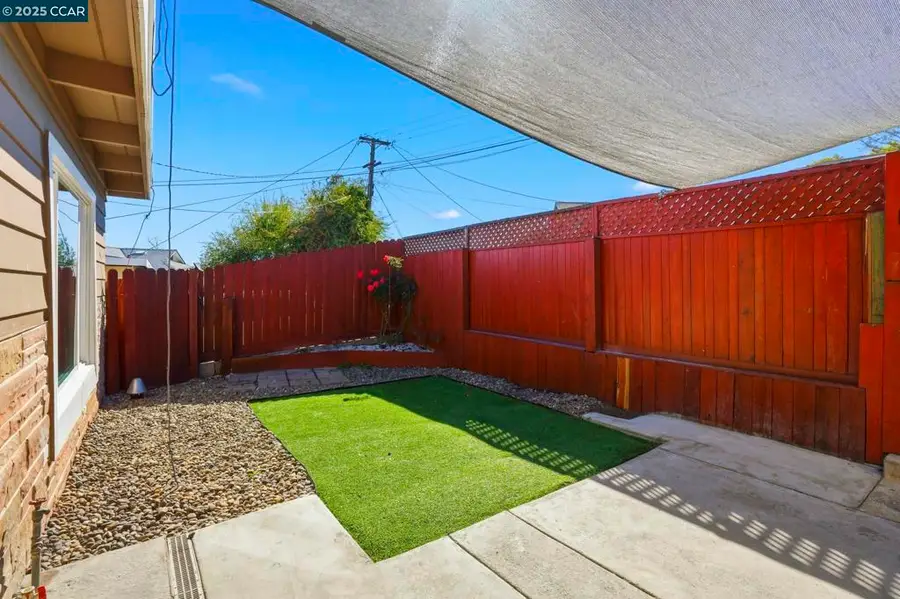 2555 Orange St, Martinez, CA 94553 - Image #3