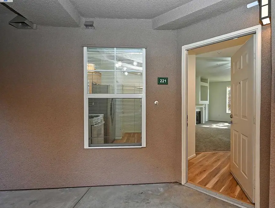 280 Caldecott Ln #221, Oakland, CA 94618 - #2