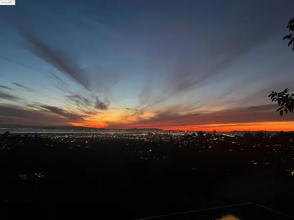 5741 Scarborough, Oakland, CA 94611