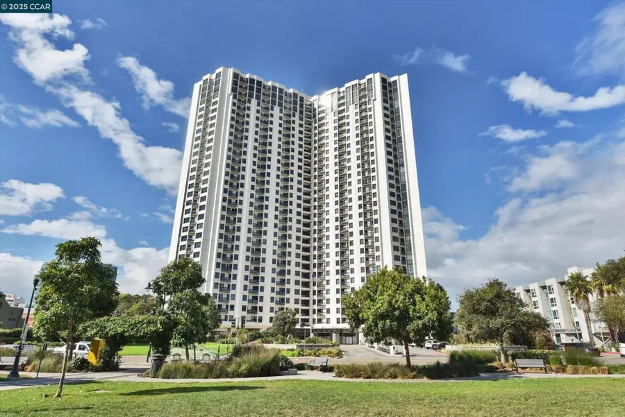 6363 Christie Ave #1803, Emeryville, CA 94608 - Image #2