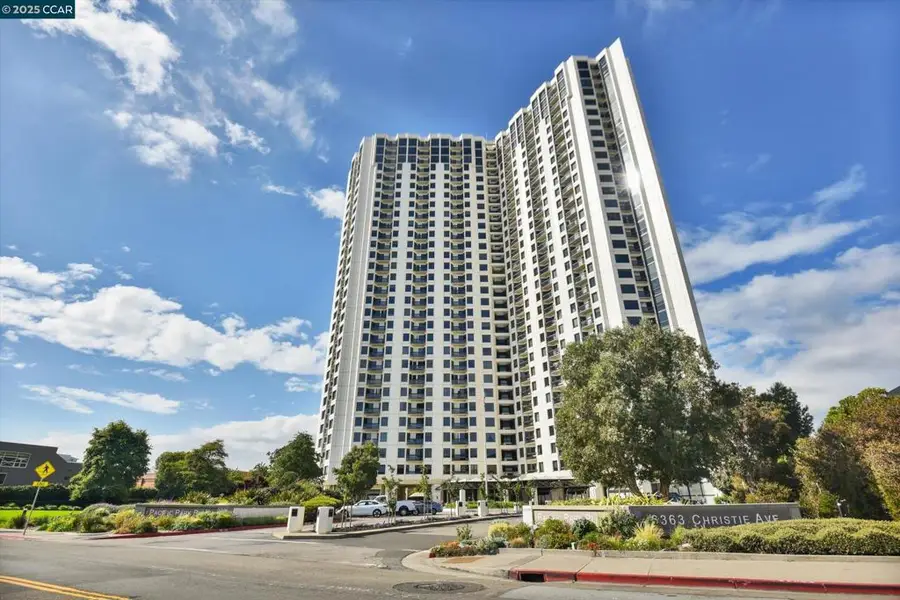 6363 Christie Ave #1803, Emeryville, CA 94608 - Image #3