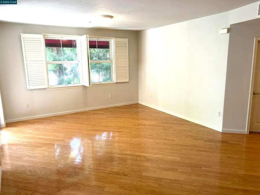 1310 Saddle Rack St #352, San Jose, CA 95126 - #3