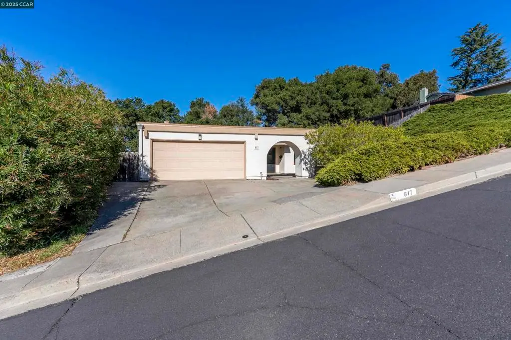 817 Ketch Ct, Rodeo, CA 94572 - Image #1