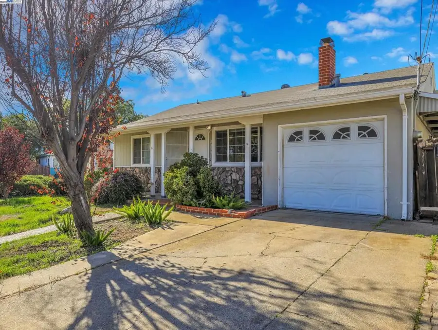 2036 Glenwood Dr, Antioch, CA 94509 - Image #2