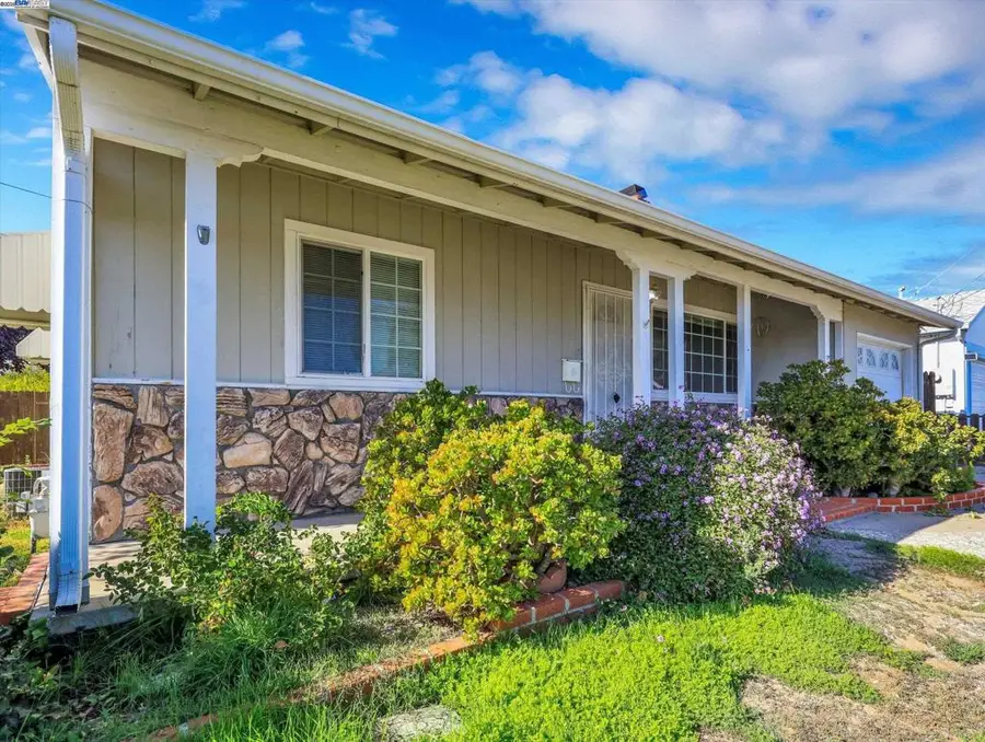 2036 Glenwood Dr, Antioch, CA 94509 - Image #3