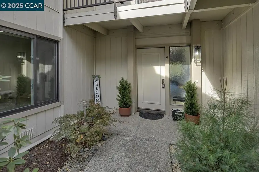 3350 Rossmoor Pkwy #4, Walnut Creek, CA 94595 - Image #3