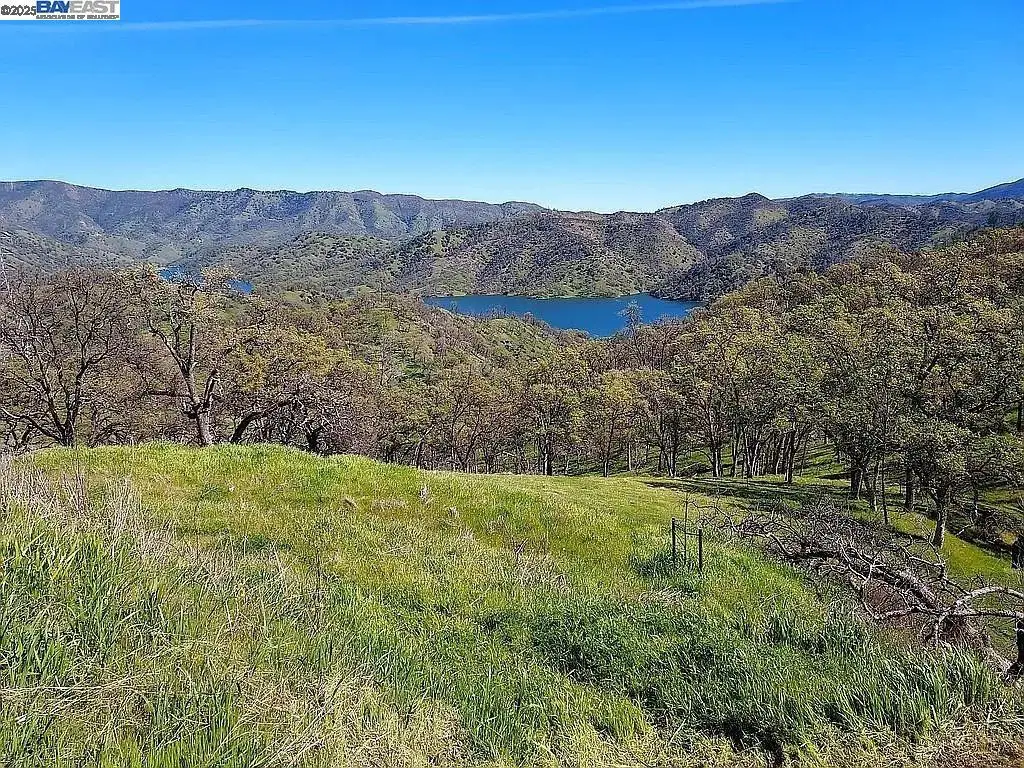 1072 Eastridge Drive, Napa, CA 94558 - #1