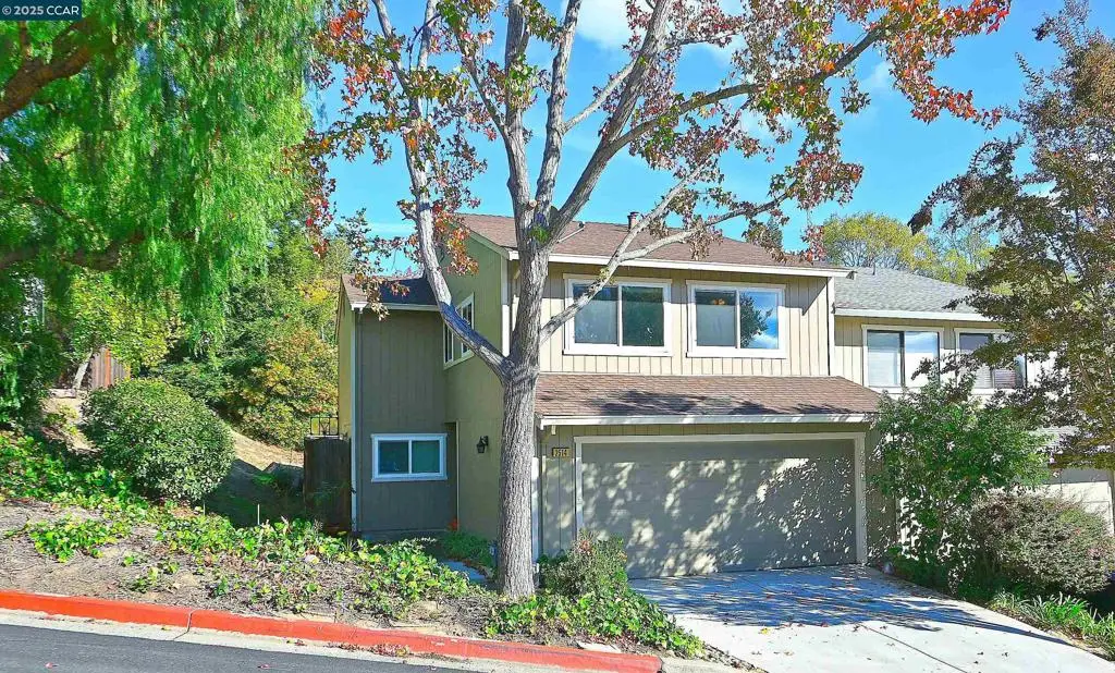 2514 Fern Leaf Ln, Martinez, CA 94553 - Image #1