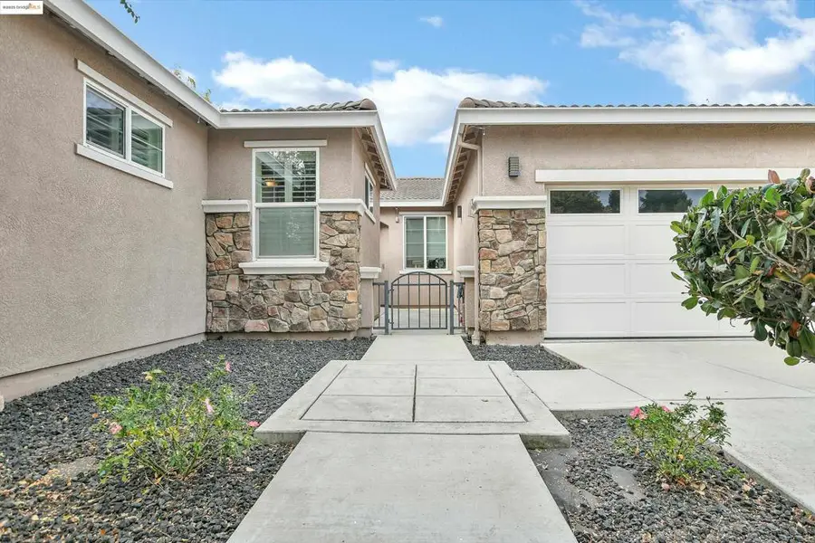 833 Marjoram Dr, Brentwood, CA 94513 - Image #3