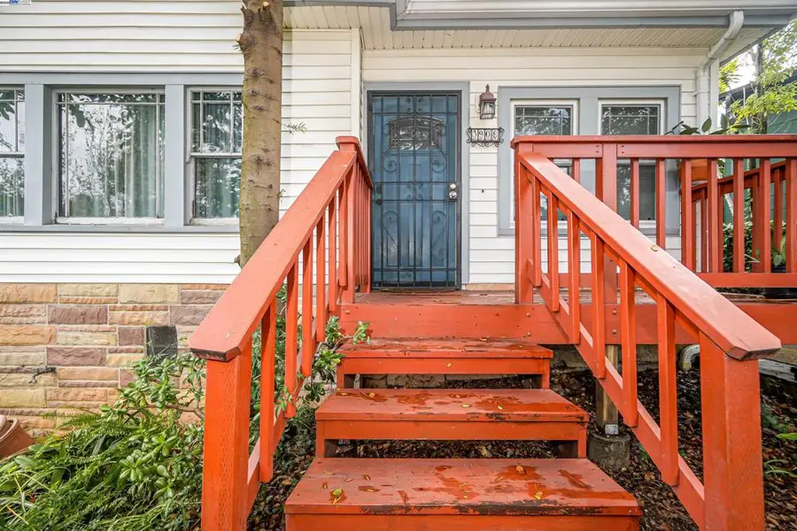 3908 Archmont Pl, Oakland, CA 94605 - Image #2