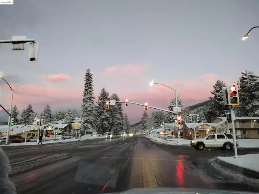 864 San Francisco Ave, South Lake Tahoe, CA 96150 - Image #2