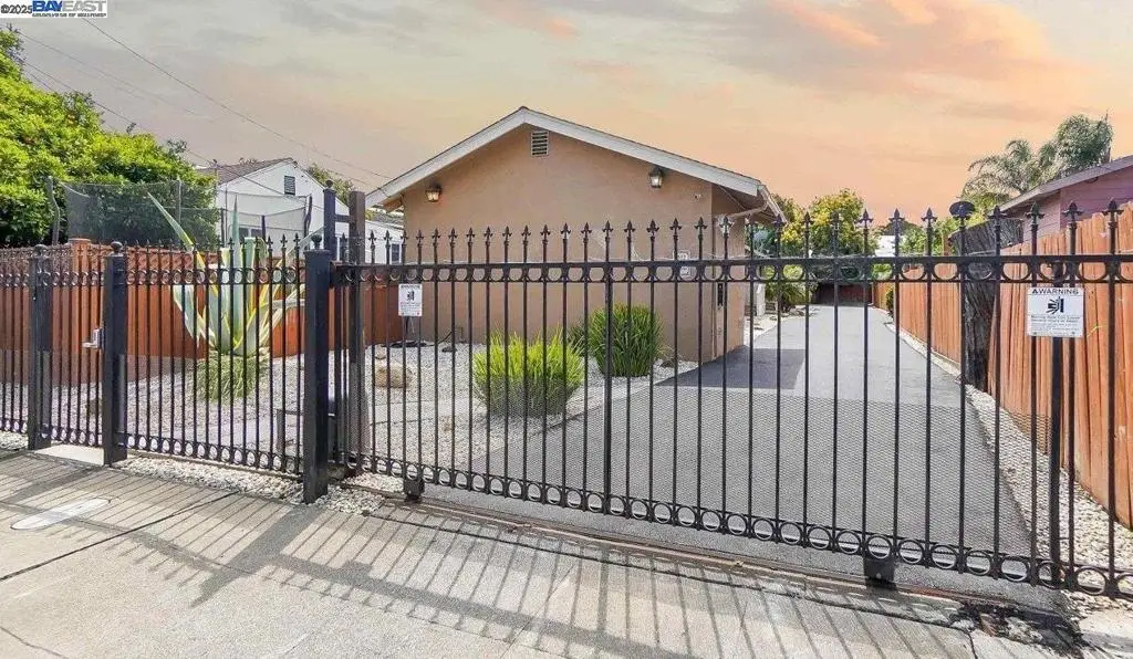 537 Dean St, Hayward, CA 94541 - #1