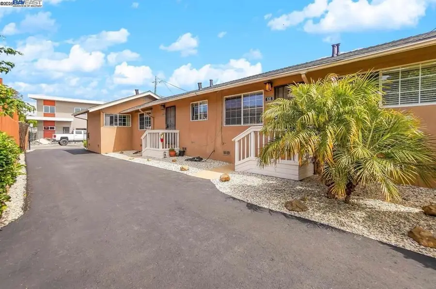 537 Dean St, Hayward, CA 94541 - #3