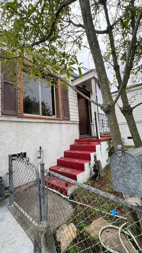 5152 Hilltop Dr, El Sobrante, CA 94803 - Image #3