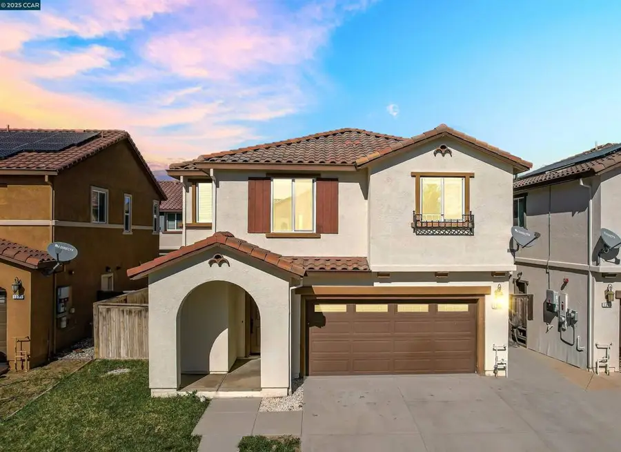 1225 Dartmouth Cir, Dixon, CA 95620 - Image #2