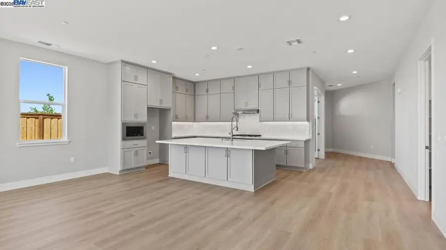 1368 Crescent Avenue, Manteca, CA 95336 - Image #3