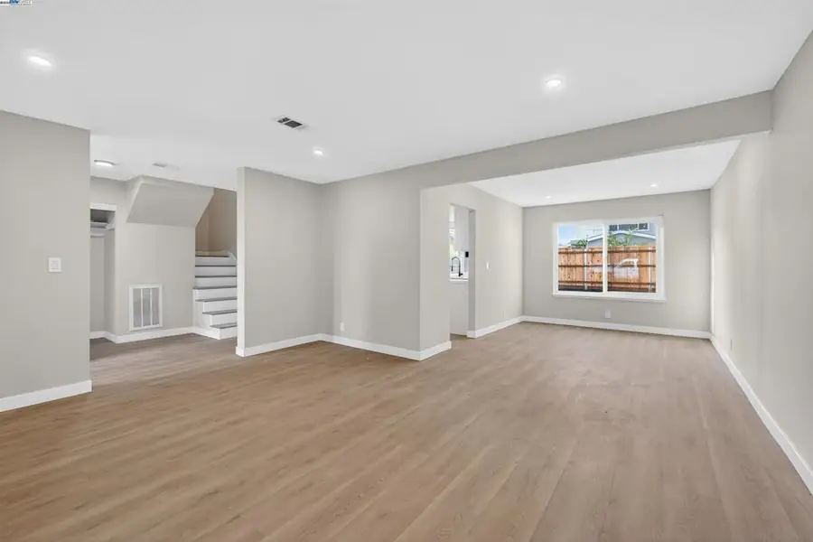 312 Lance Dr, Vacaville, CA 95687 - Image #3