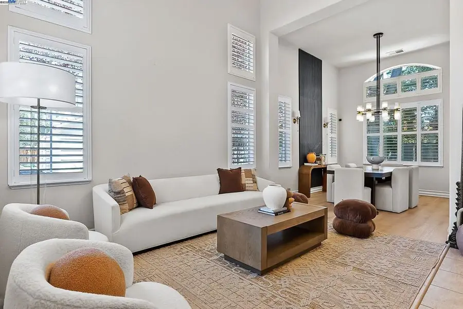 192 192 Mayhew Way, Walnut Creek, CA 94597 - #2